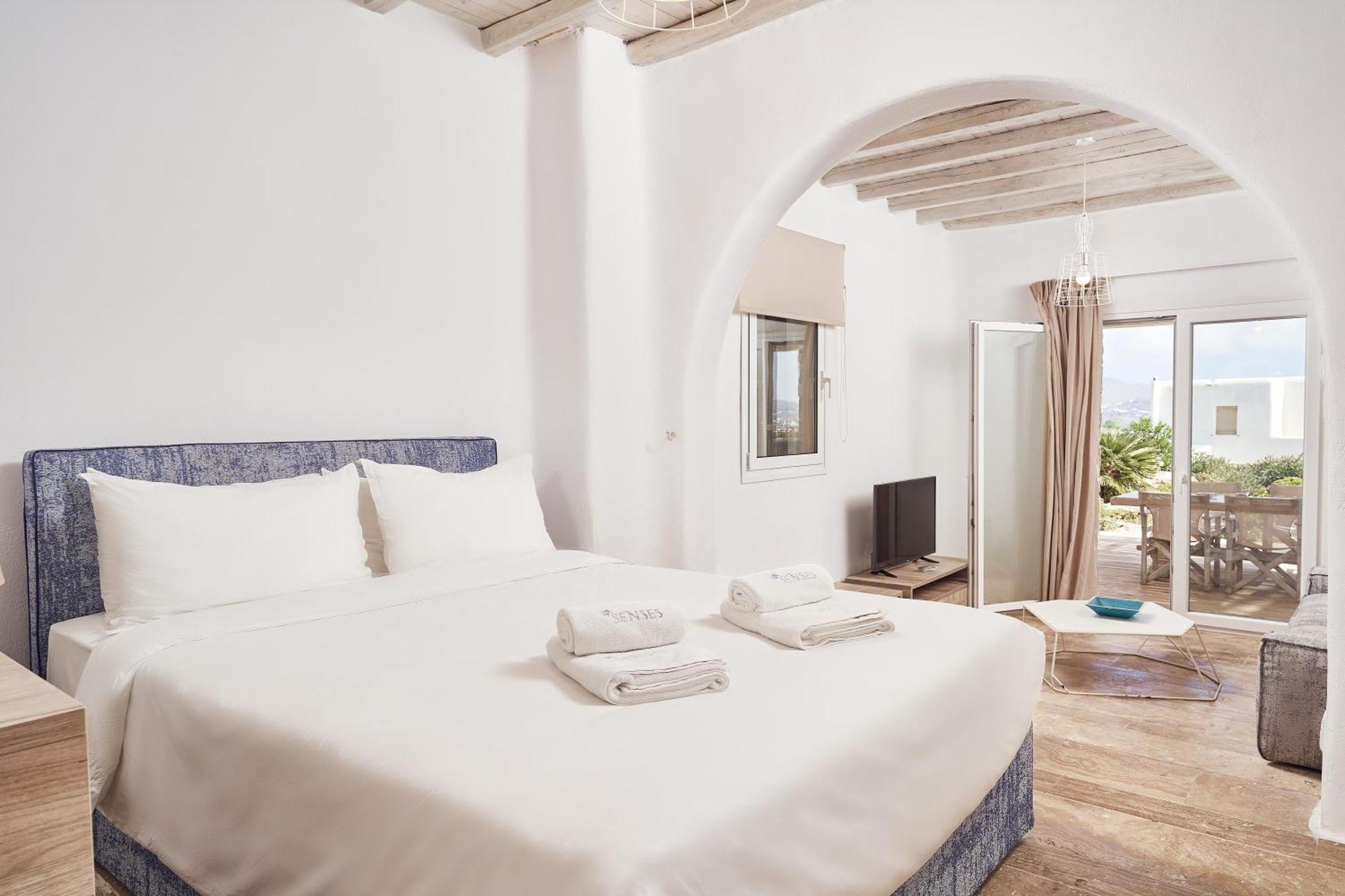 Villa Petrolefko By Ethos Hospitality Ornos  Exterior foto
